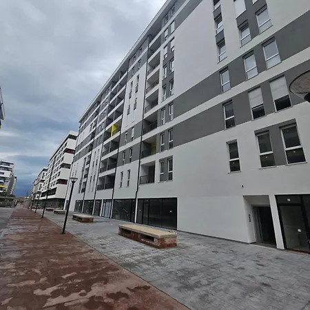 Apartamento Univers Tirana
