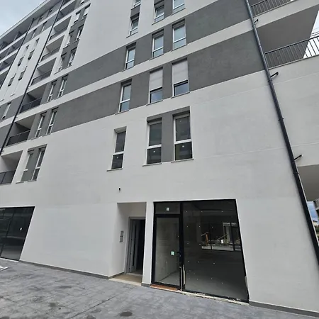 Apartamento Univers Tirana