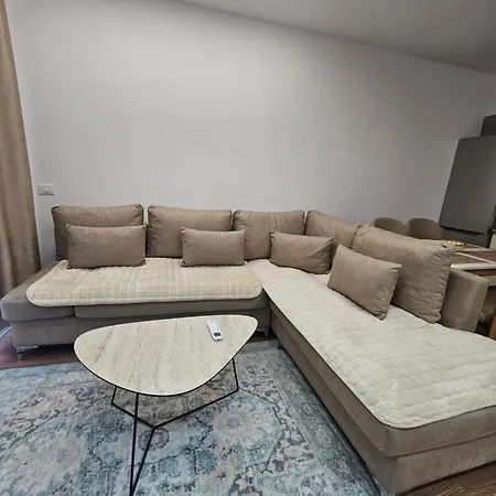 Univers Apartamento *