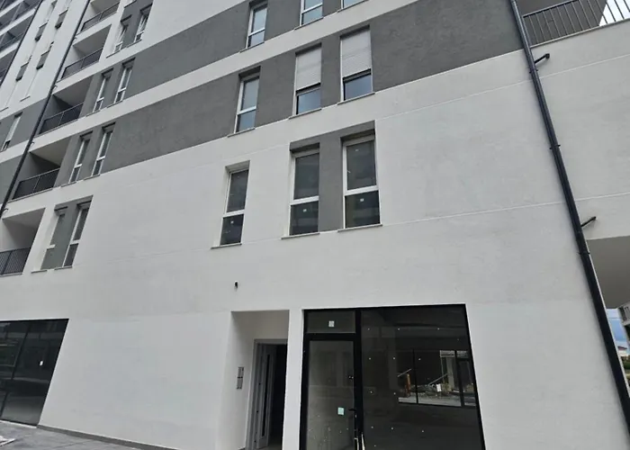 Apartamento Univers Tirana